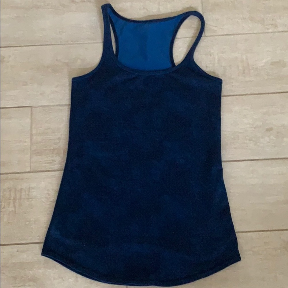 Lululemon tank